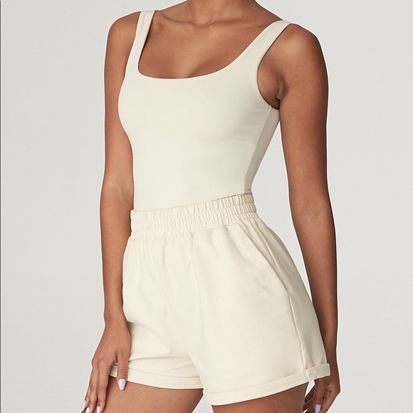 Meshki Tahlia Loopback Shorts - Picture 2 of 4